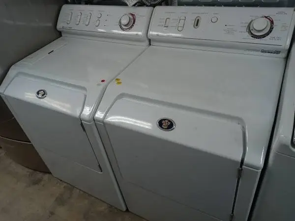 ★Maytag Neptune front load washer and gas dryer set