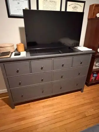 IKEA HEMNES GRAY 8 DRAWER DRESSER