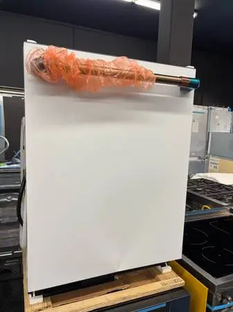 Matte White Dishwasher CAFE