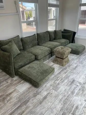Sofa brand new modular