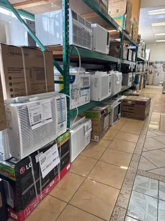 Window units with Heat back in stock 8k - 24k