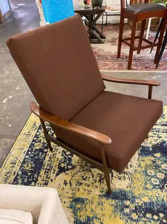 MCM Italian Solid Wood Lounge Chair