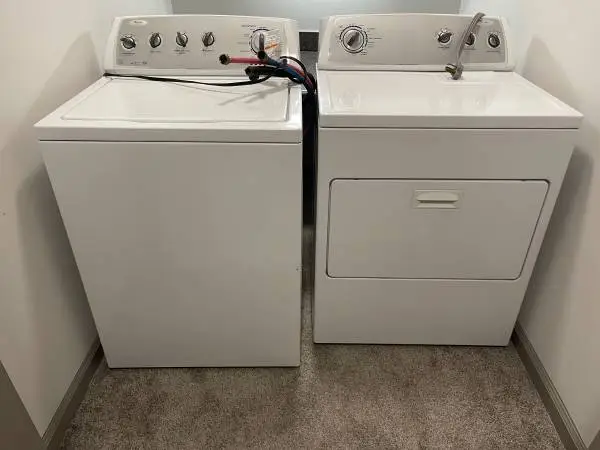 Whirlpool Washer & Dryer Set