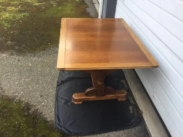 Rare English pub table