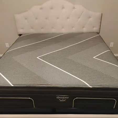 King size beautyrest w cooling memory foam