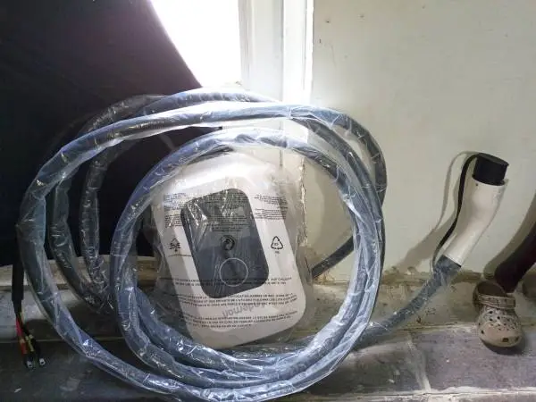 Electric charger for electric car