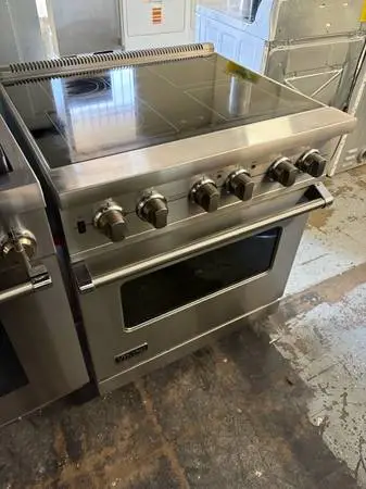 Viking 30” Electric range stove 220v