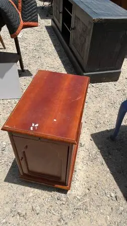 Small Cherry Color End Table w/Magazine Rack