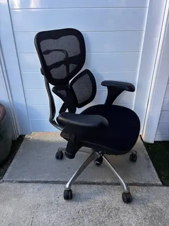 WorkPro Commercial Mesh Mid-Back Office Chair. Very clean. Description from Off