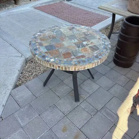 Arizona Iron End Table W/ Tile Insert- 21X20H