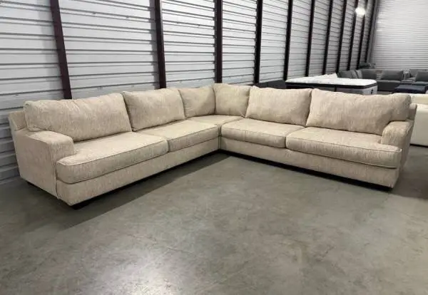Beautiful Cream Ashley Rawcliff Sectional Delivery 🚚 Avail