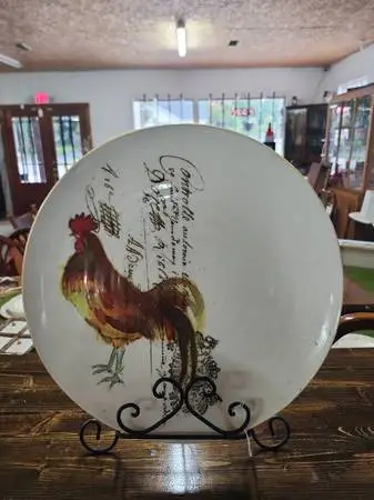 15 Williams Sonoma Rooster Script collection Chop plate