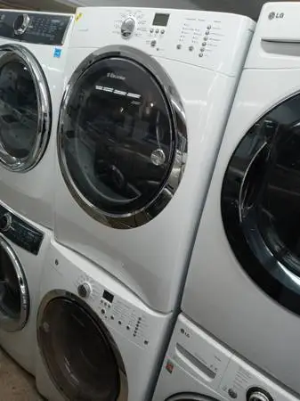 ★Electrolux stackable front load washer and dryer set