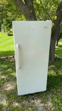 12 cu ft Upright Freezer