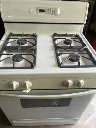 Amana Gas stove