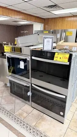 HUGE DEALS ON SINGLE & DOUBLE WALL OVENS