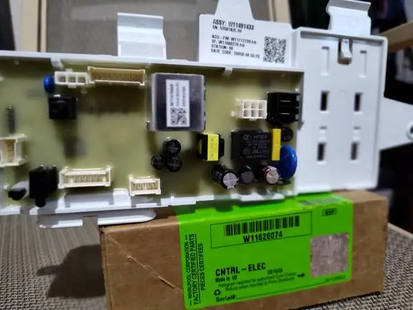 MAYTAG WASHER CONTROL BOARD
