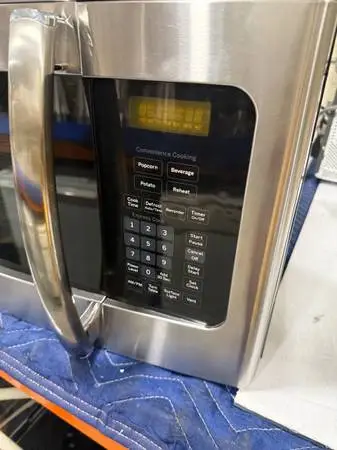 GE 1.5 Cu. Ft. Over-the-Range Microwave