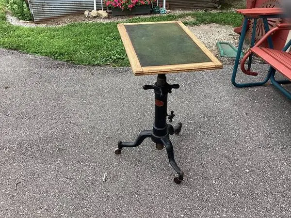 Satellite Adjustable Table Grand Rapids Mich