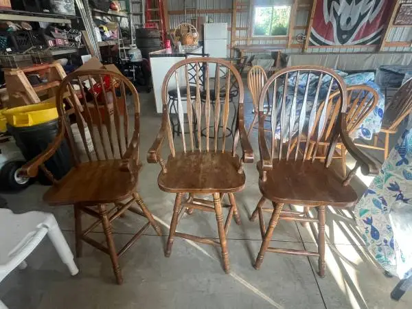 bar stools