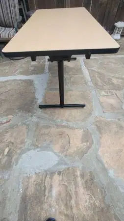 Special foldable tables