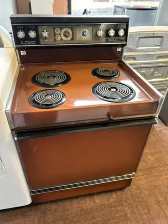 Hotpoint Electric Stove with Microwave Function