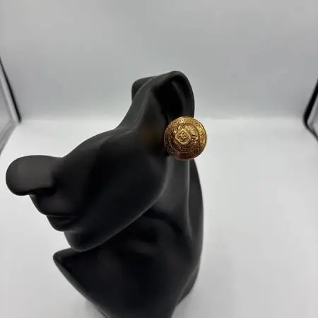 Chanel Vintage 1990 Season 25 31 Rue Cambon Eagle Crest Medallion Cl