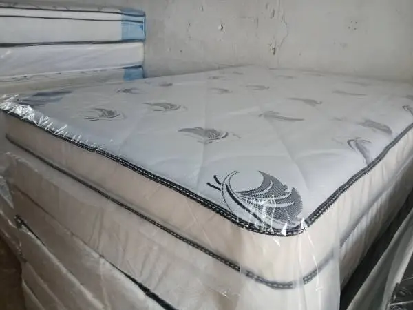 14 inches thick Queen Pillow Top Mattress only brand new free delivery