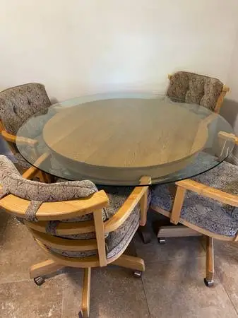 Round Oak Table with 4 Chairs