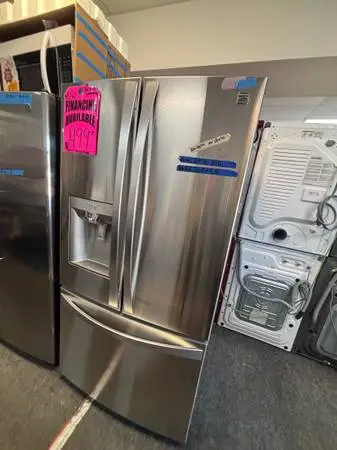 Kenmore stainless steel french doors fridge (ice maker doesn’t work )