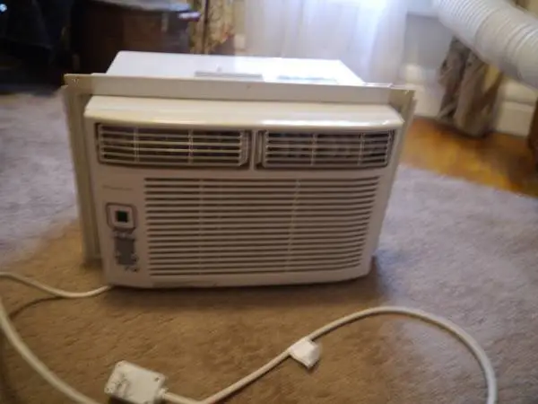Window air conditioner Frigidaire 6000 BTU