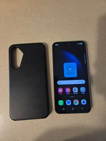 Samsung Galaxy S23 fe 5G 128 GB UNLOCKED LIKE NEW