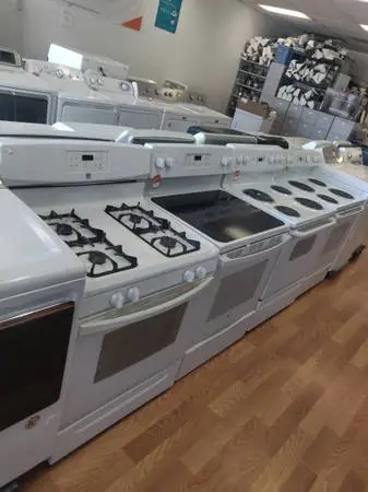 !Ge electric and gas stoves special!