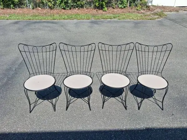 Set of 4 Mid-Century Modern Homecrest Patio Chairs.
