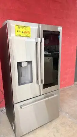 SAMSUNG FRIDGE WITH GLASS DOOR OPEN BOX