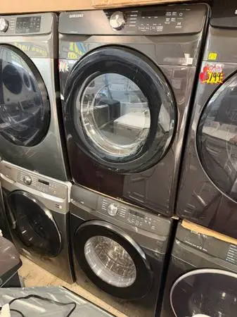 Samsung used washer and new dryer electric 220v or gas