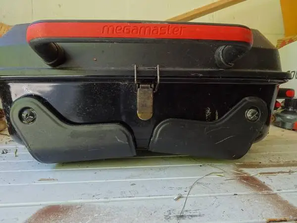 MEGA MASTER GRILL - compact w/ folding legs, good for travel