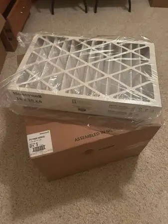 Honeywell 16x25x4 air filter (box of 5)
