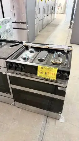 DOUBLE OVEN GAS STOVE VERY NICE!!