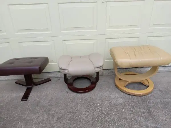 OTTOMAN OR FOOTSTOOL, 2 AVAILABLE each , INDIVIDUALLY PRICED