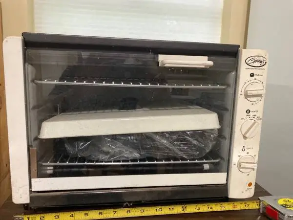 Rotisserie oven / grill