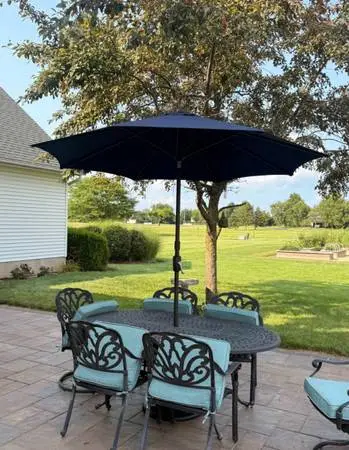 Umbrella for patio table