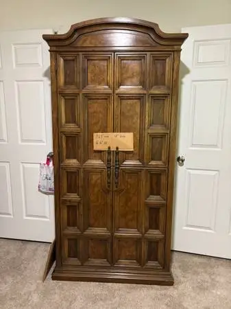 Armoire