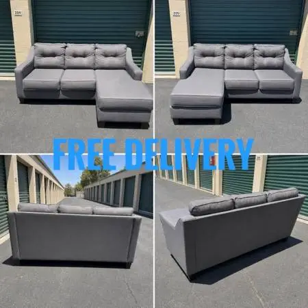 Like New! Ashley Furniture Sectional Couch W/Reversible Chase Lounge (FREE DELIV