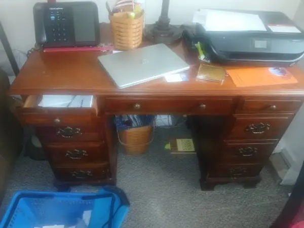 SOLID WOOD DESK