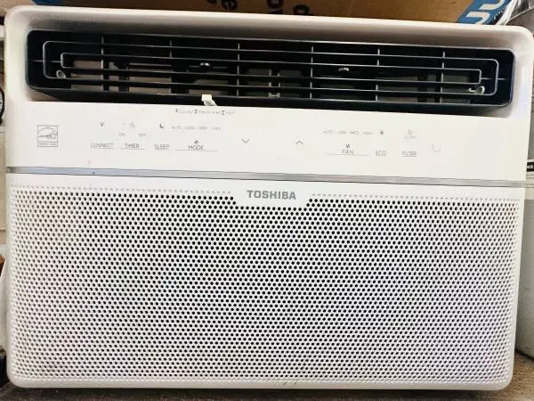 Toshiba 12,000 BTU window air conditioner