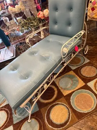 Sale Vintage Woodard Wrought Iron Lounge