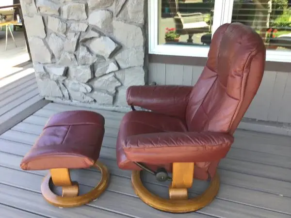 Ekornes Stressless recliner and ottoman (small)