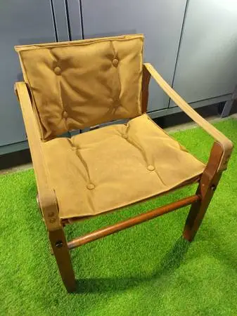 Genuine Vintage Gold Medal Safari Chair