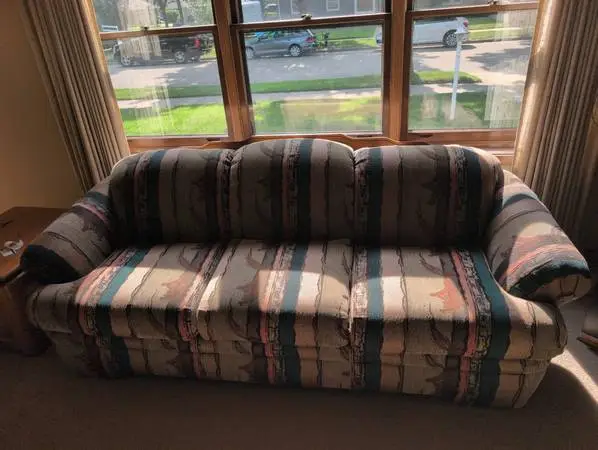 Free sofa / Couch